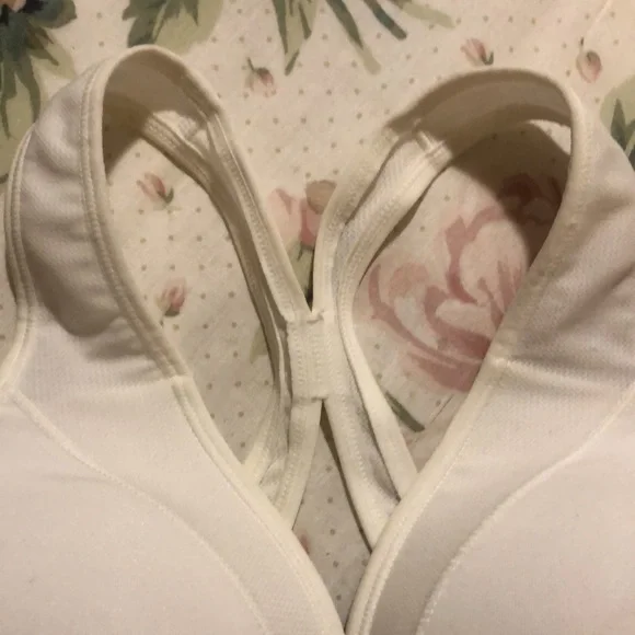 DANSKIN sport tee shirt bra - Picture 4 of 10